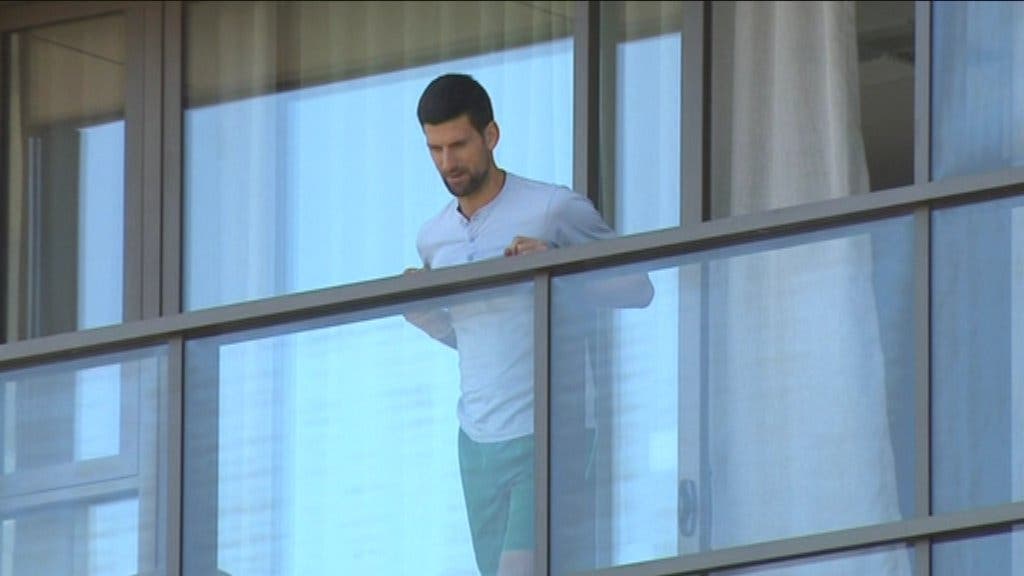Djokovic disse que quis fazer a quarentena em Melbourne